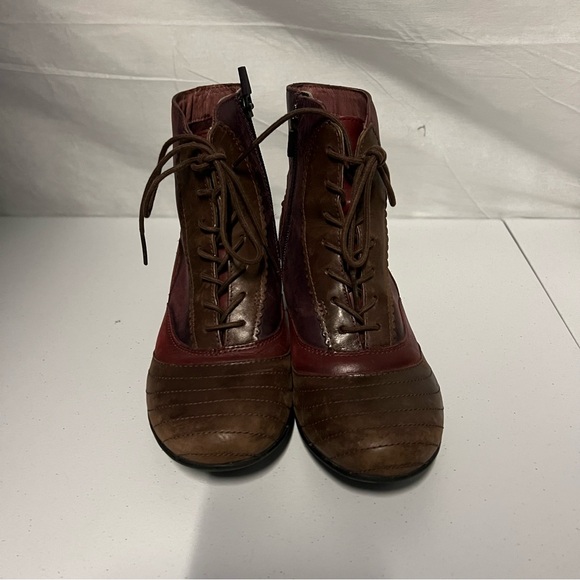 Dansko Felix Leather Ankle Boot Red Brown Purple Leather Lace Up SZ 36 - Picture 6 of 16